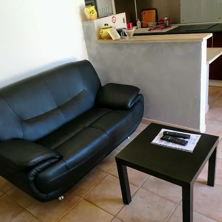 アパート Senegas